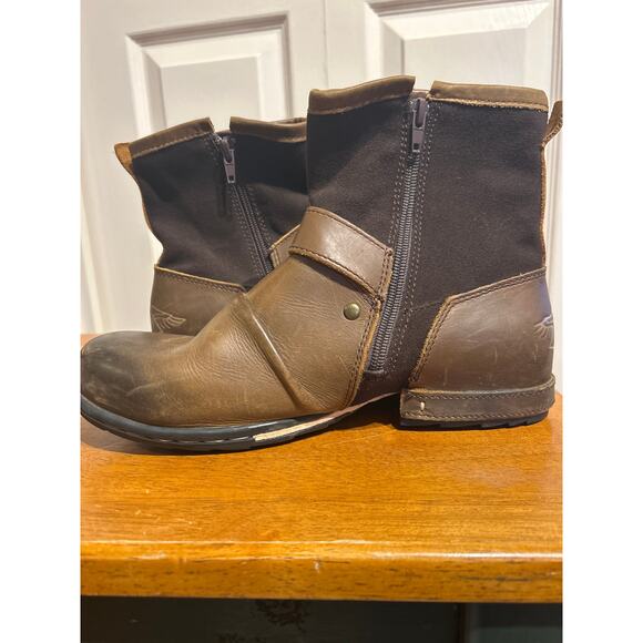 Otto Zone Men's Leather Biker Boots - Picture 8 of 8